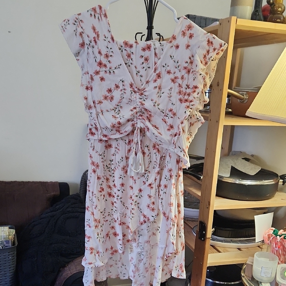 Floral 2 pc with Ruffle Sleeves